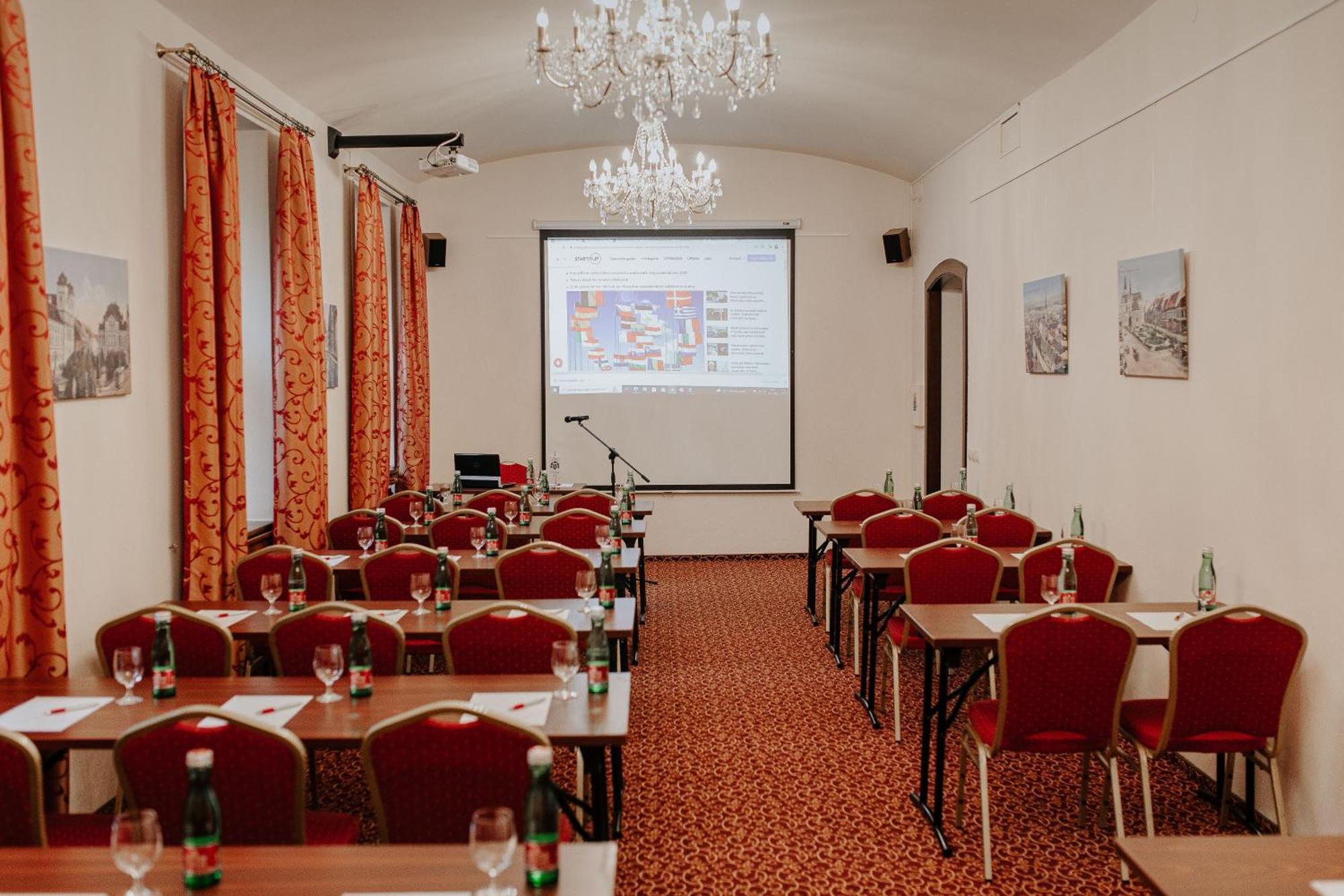 Hotel Bankov Кошице Экстерьер фото