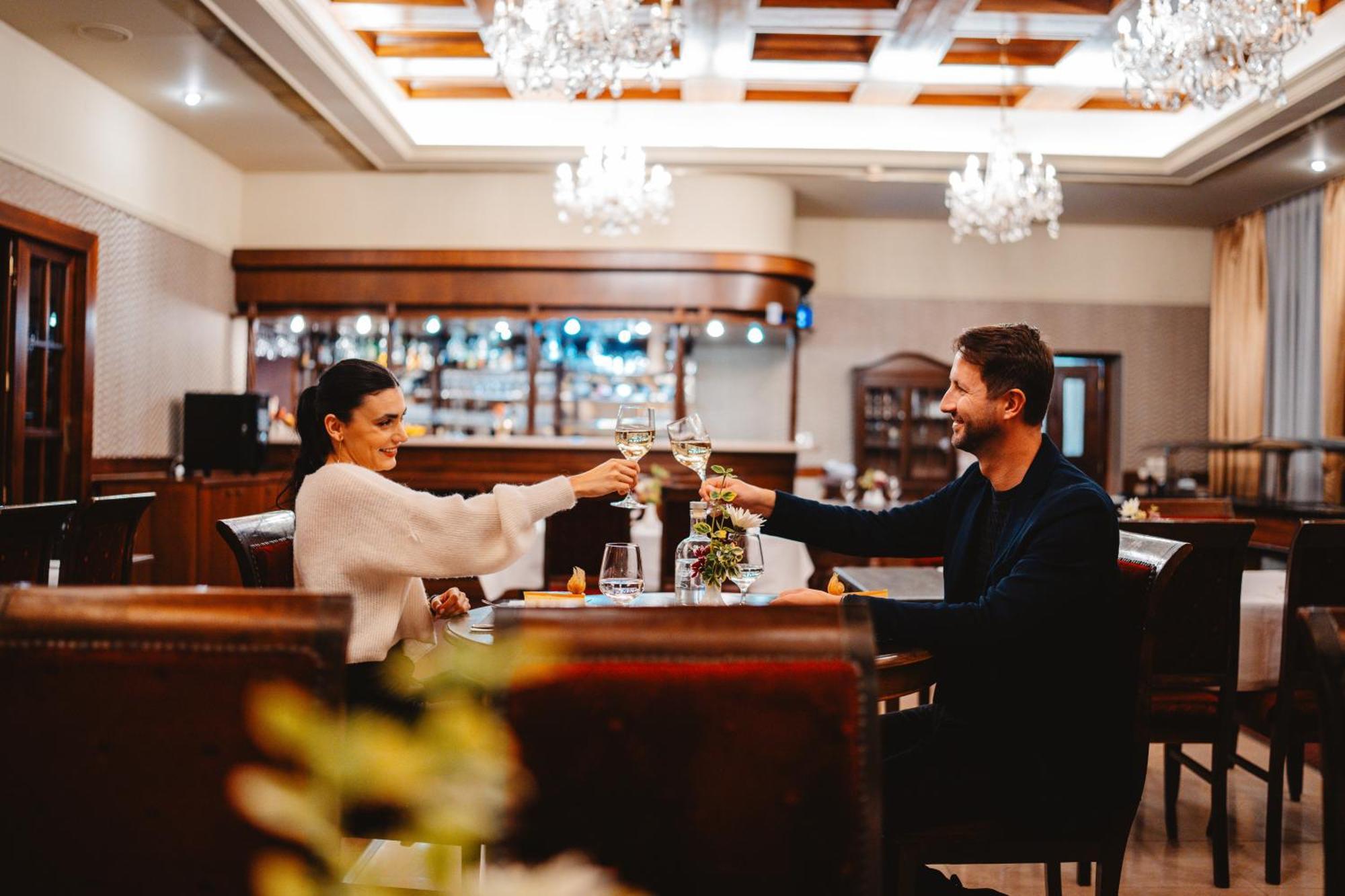 Hotel Bankov Кошице Экстерьер фото
