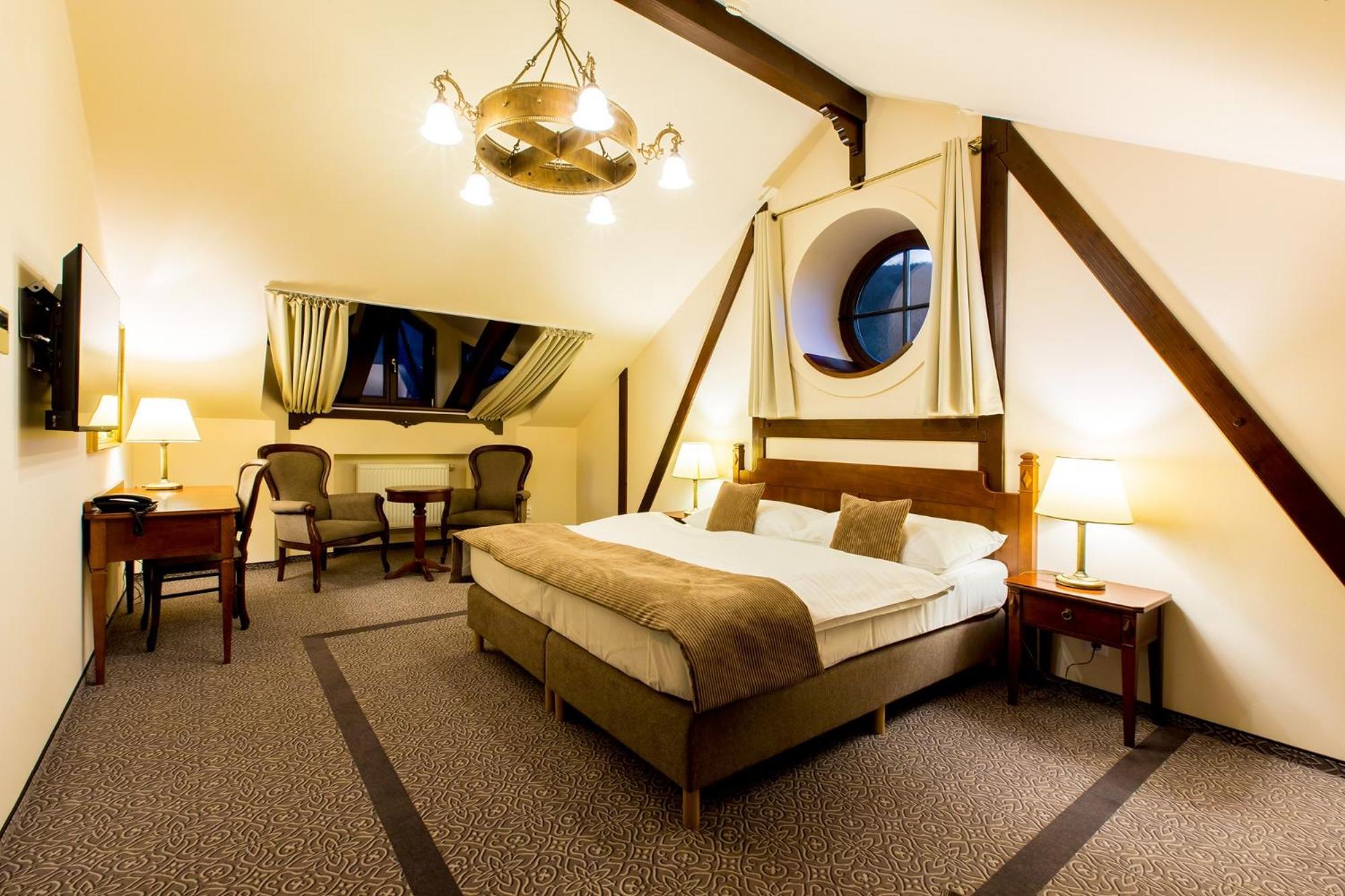 Hotel Bankov Кошице Экстерьер фото