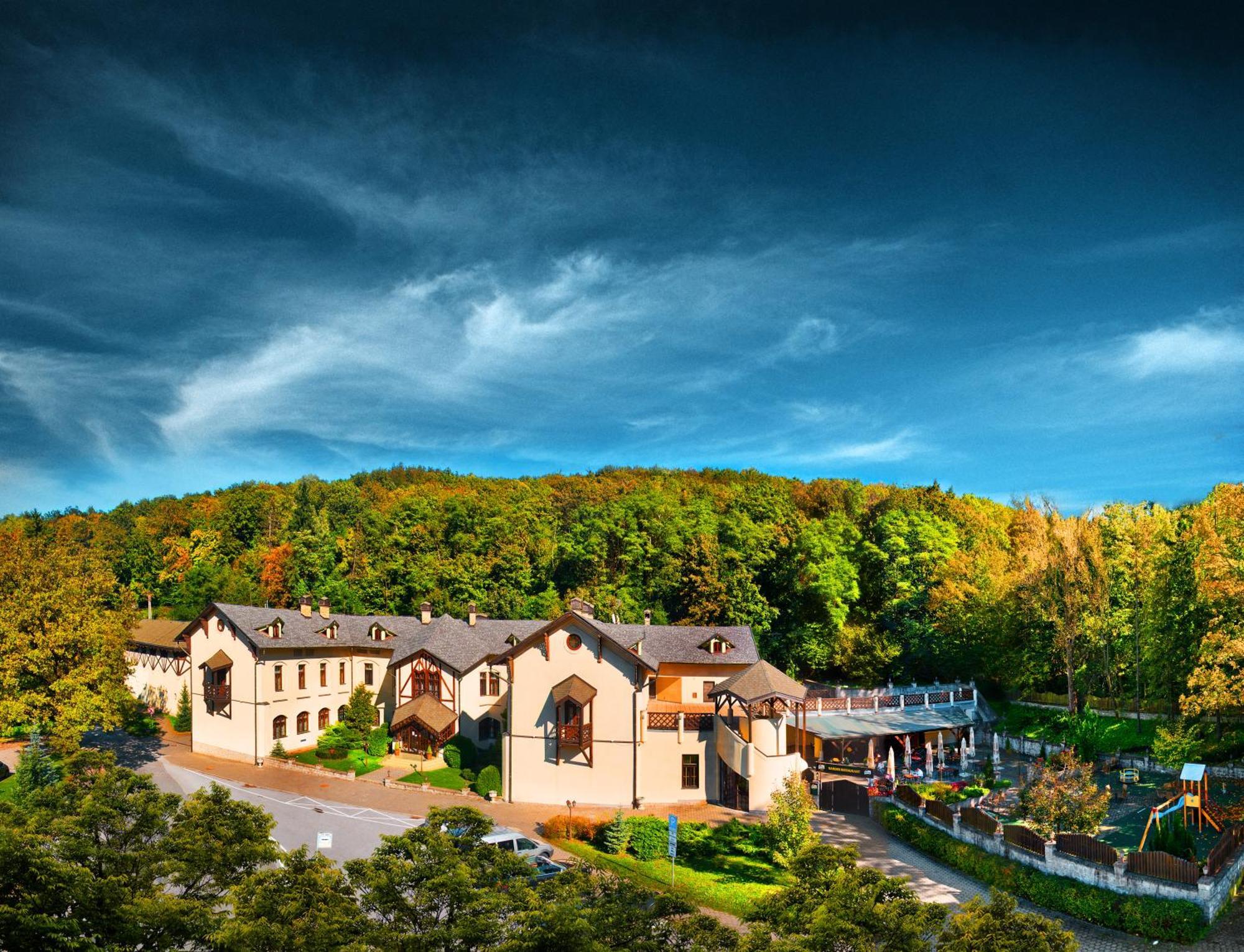 Hotel Bankov Кошице Экстерьер фото