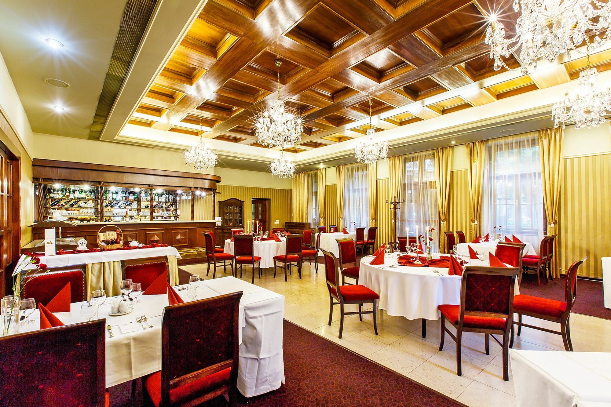 Hotel Bankov Кошице Экстерьер фото